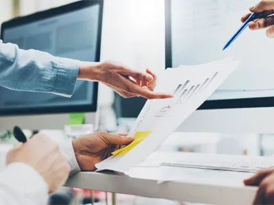 วัสดุสะท้อนแสง - ให้คุณบินในความมืด