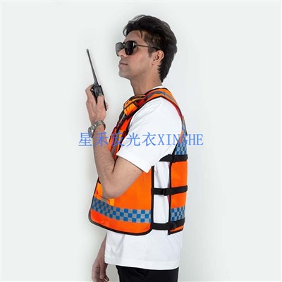 เสื้อกั๊กสะท้อนแสงสีส้มก่อสร้าง