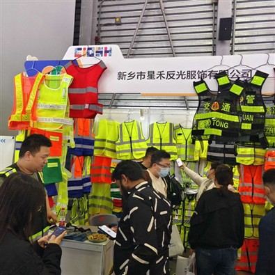 ข้อดีของเสื้อสะท้อนแสงของผู้ชายมีอะไรบ้าง?